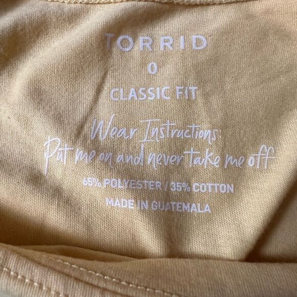 TORRID EVERYDAY TEE - SIGNATURE JERSEY SUNKISSED HEATHER
YELLOW - Picture 6 of 7